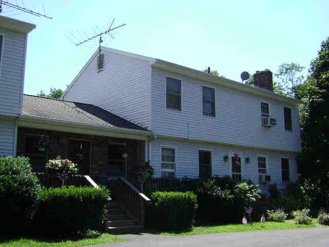 Building photograph for 506 MUNGER LN